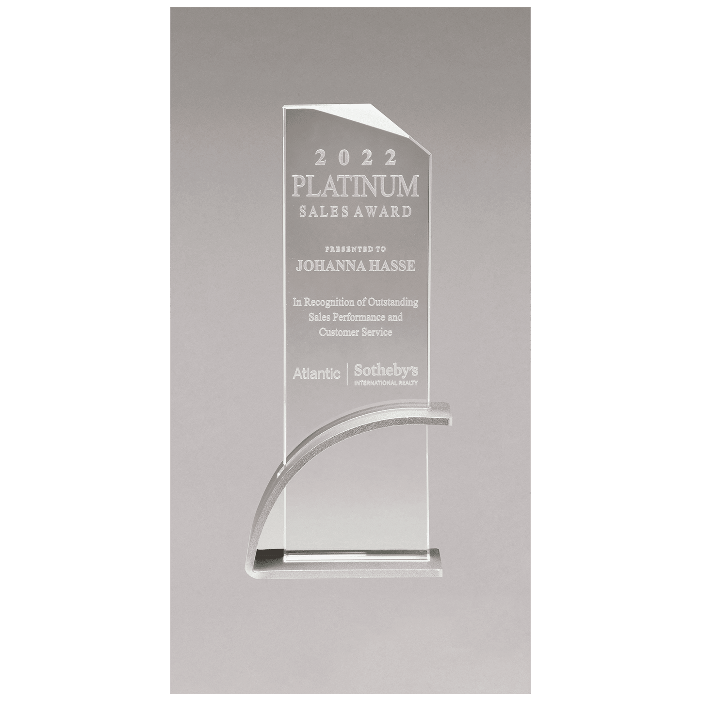 8 7/8" x 9 3/8" x 1/2" Thick Silver Contemporary Clear Glass Award, Arched Base with Matte Metallic Finish