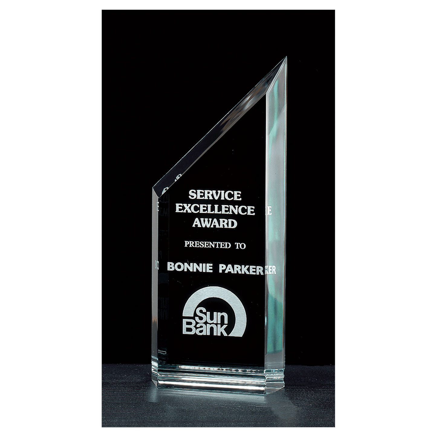 3 1/2" x 9" Zenith Series Jade Acrylic Free Standing Award