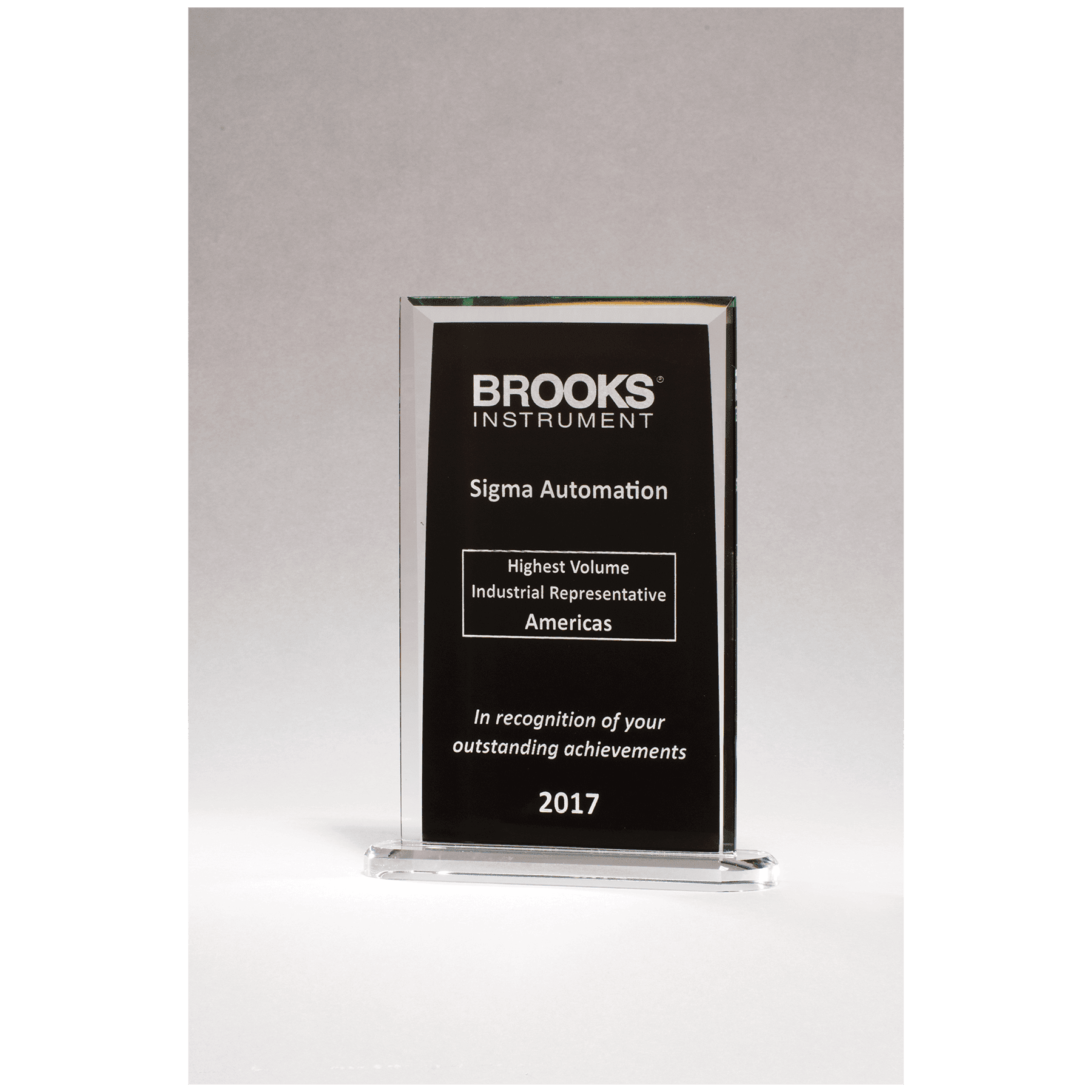 6 1/2" x 9 1/4" Rectangular Glass Award with Black Silkscreened Center
