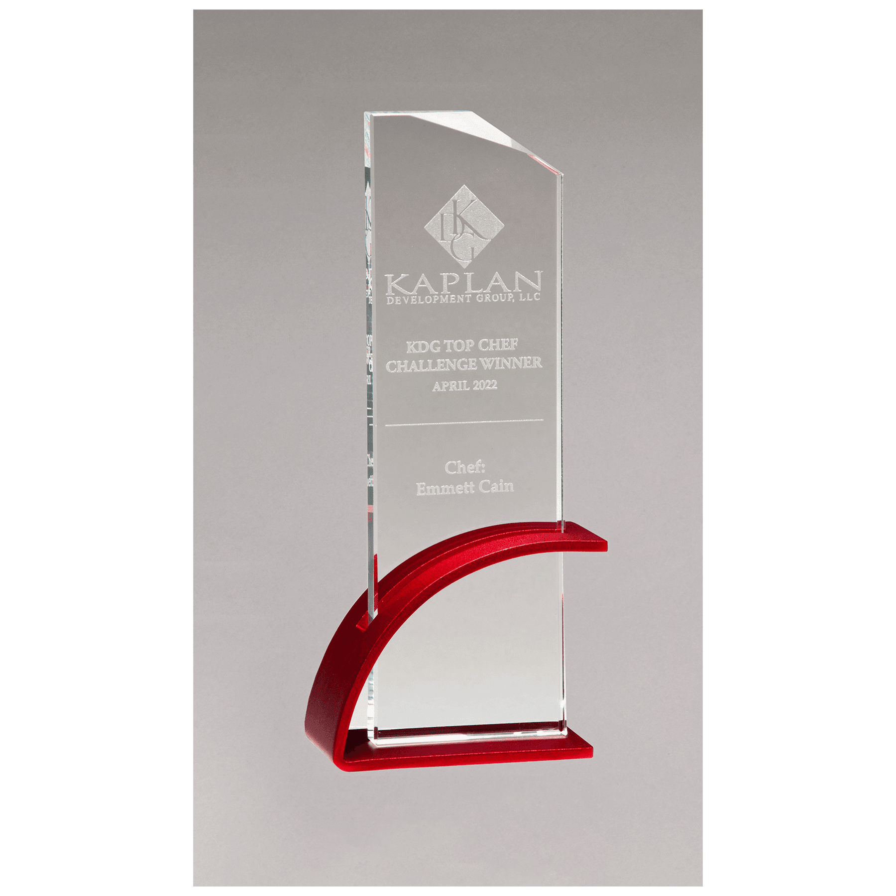 Red Contemporary Clear 3 7/8" x 9 3/8" x 1/2" Thick Glass Award, Arched Base with Matte Metallic Finish