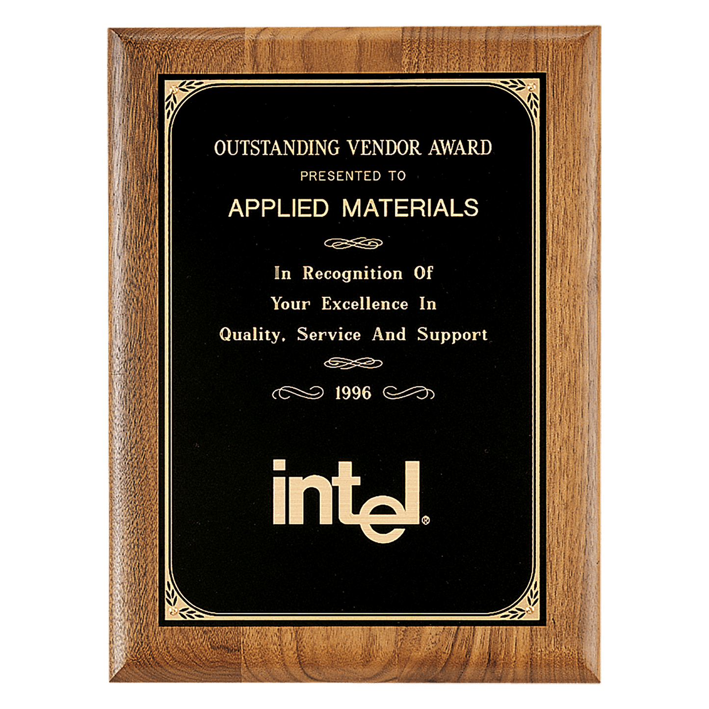 7" x 9" Coventry Series American Walnut Plaque with Gold Border Laserable Black Brass Plate